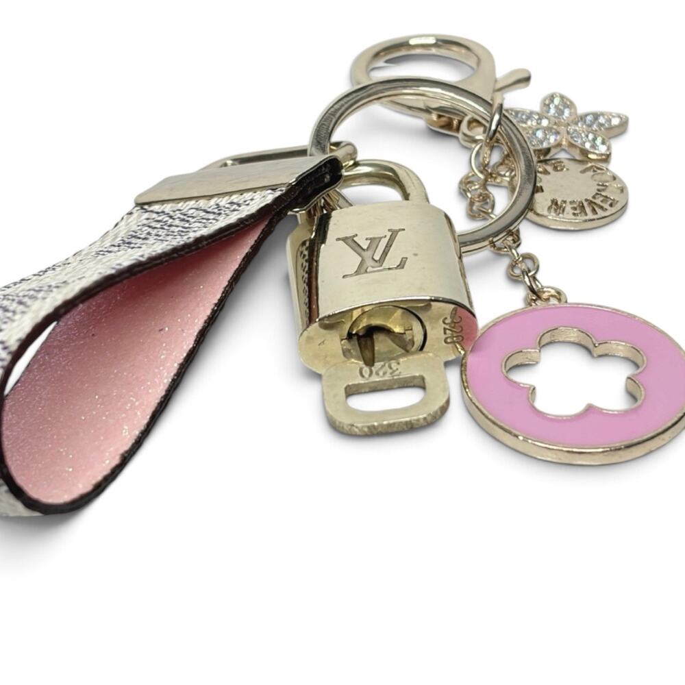 Louis Vuitton Lock & Key Set #320 with Handmade Damier Loop Keychain & Charms